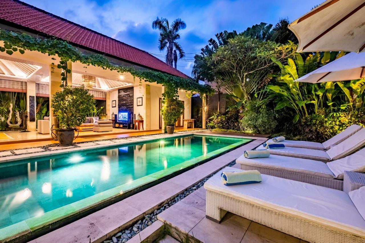 Central Seminyak Villa Martini Eksteriør billede